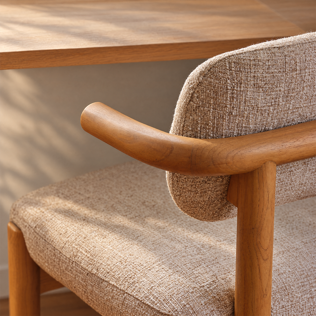 NEO - 2er-Set Stühle aus naturbelassenem Mindi-Massivholz und beige meliertem Stoff