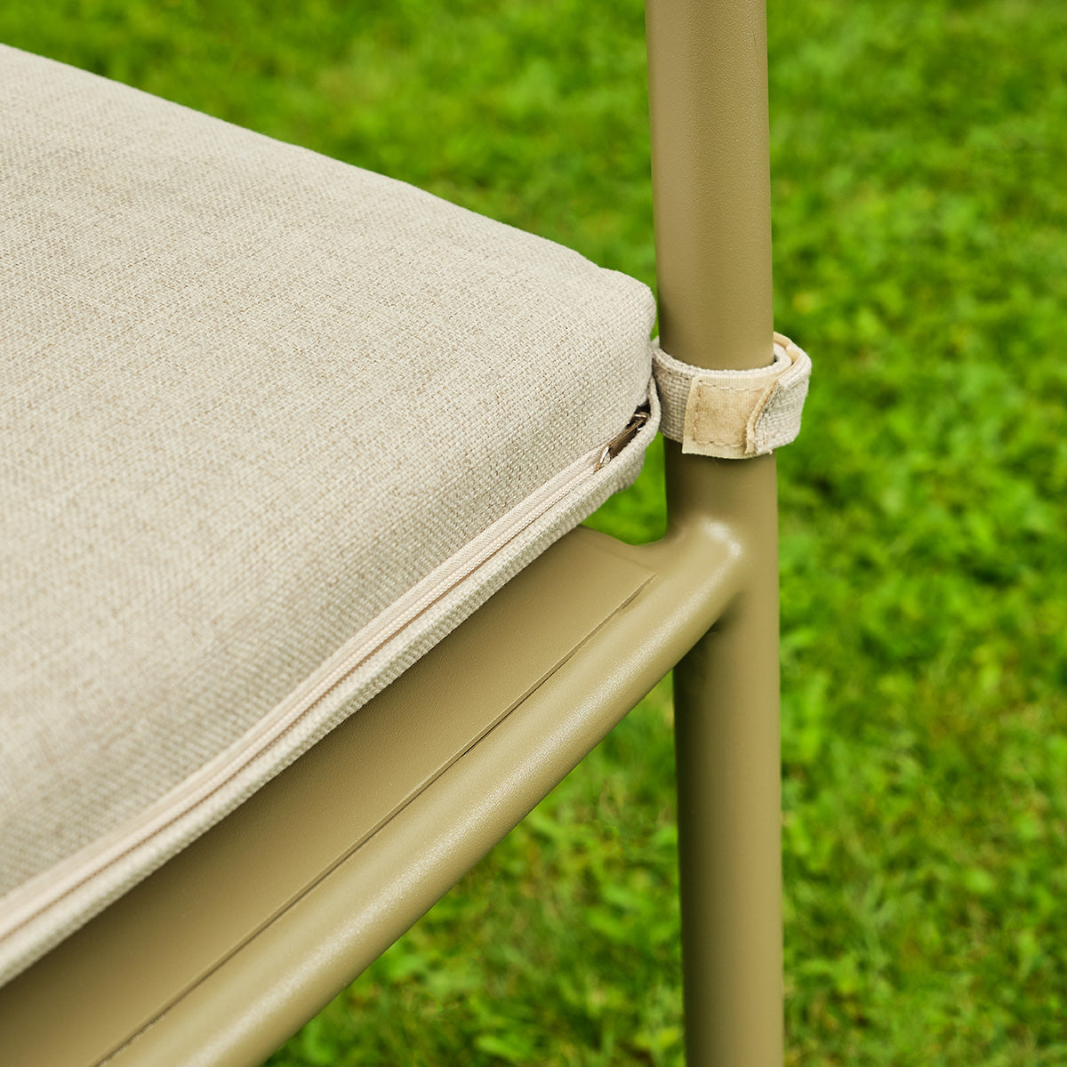 SARO - Gartenstuhl aus Aluminium und beigem Melange-Stoff (2er-Set)