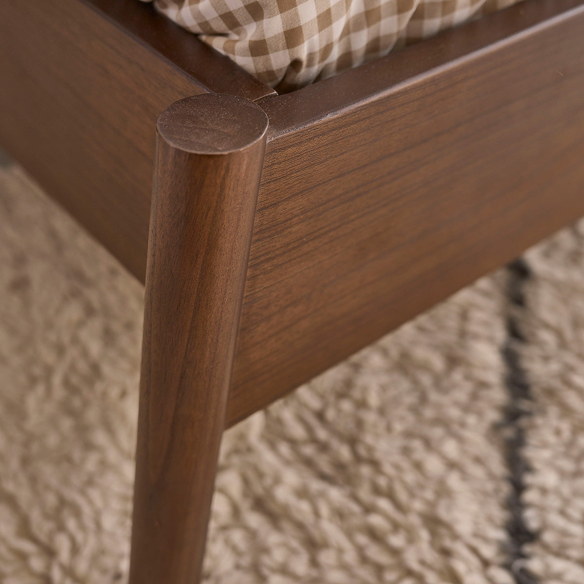 VINTAGE - Holzbett aus Mindi-Holz mit Walnuss-Finish, 180 cm, mit Lattenrost