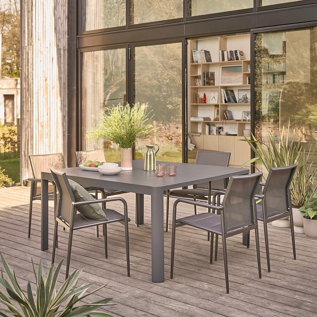 LAGON - Ausziehbare Gartenmöbel aus Aluminium grau 4/8 pers.