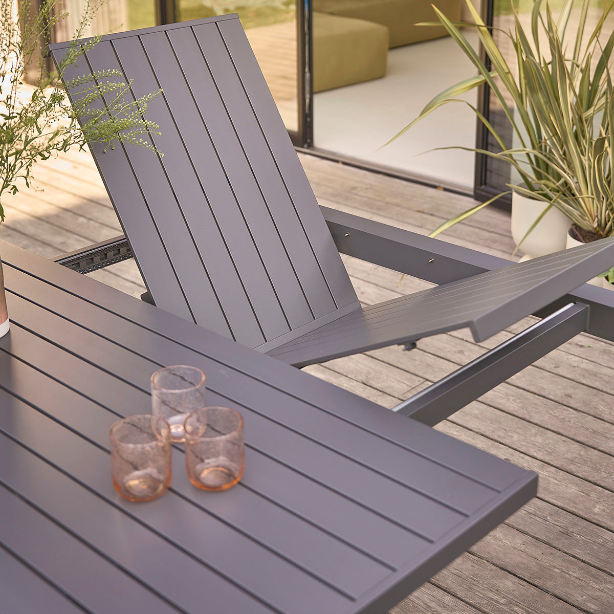 LAGON - Ausziehbare Gartenmöbel aus Aluminium grau 4/8 pers.