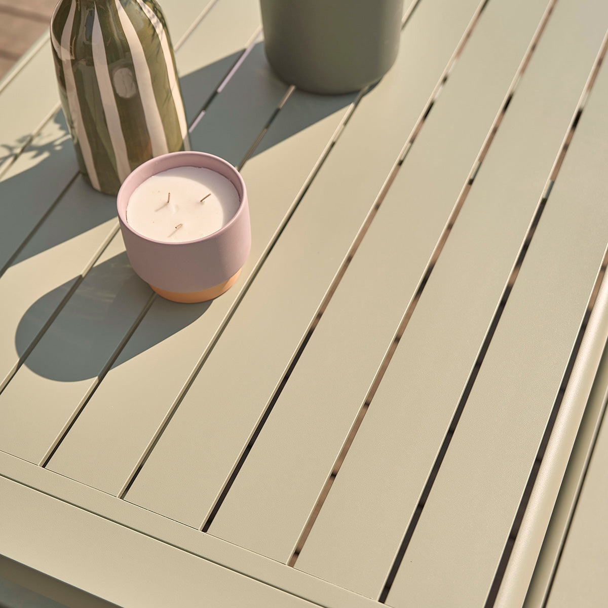 SÉLÈNE - Gartenmöbel aus grünem Aluminium 4 pers.