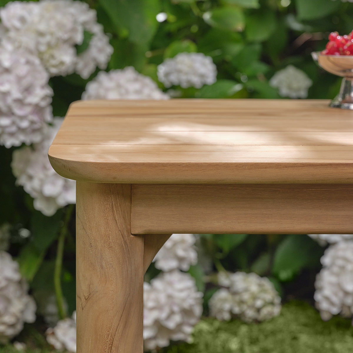 PIANA - Beistelltisch für den Garten aus massivem Premium-Teakholz