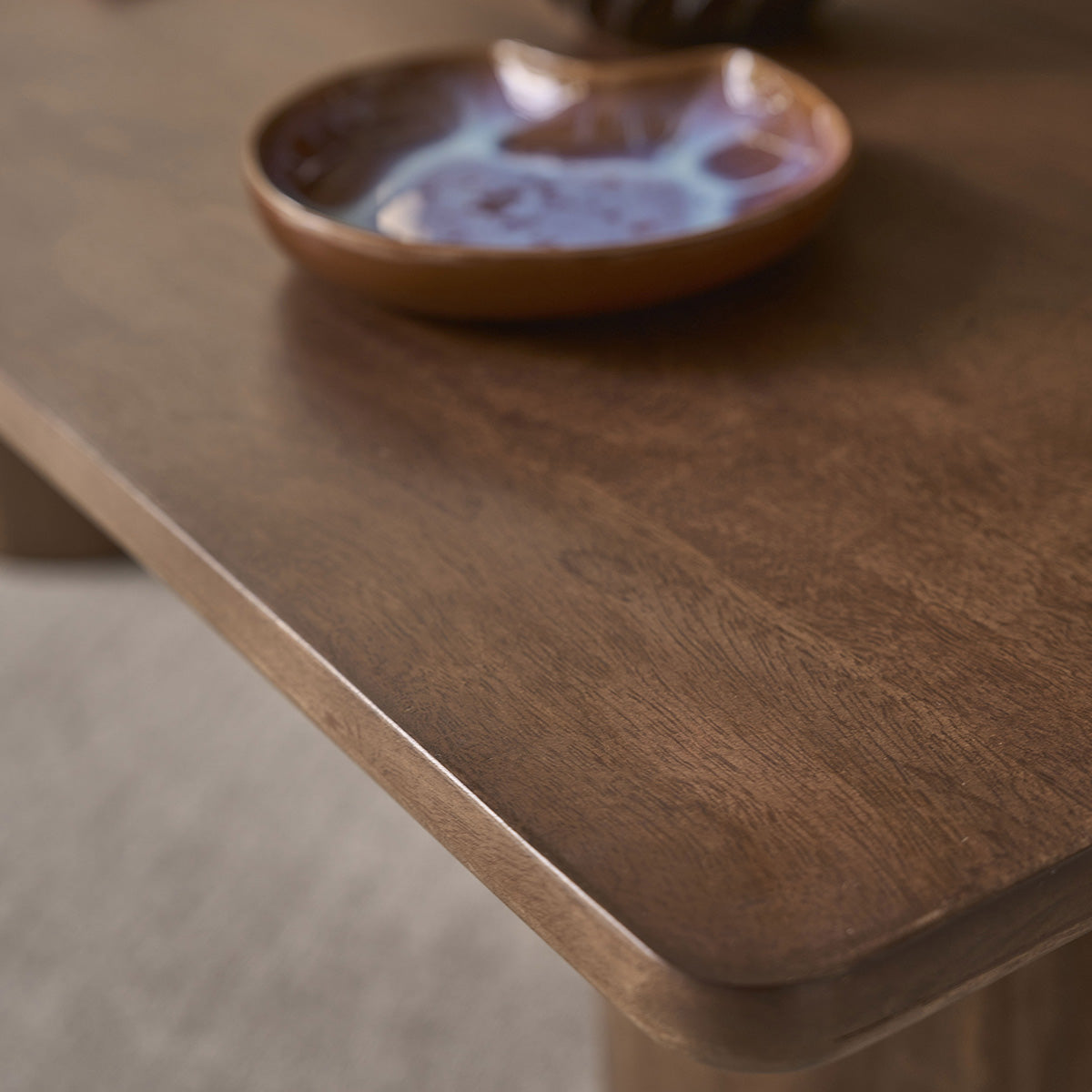 CLEO - Couchtisch aus massivem braunem Mangoholz, 120 cm