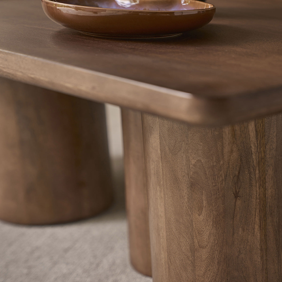 CLEO - Couchtisch aus massivem braunem Mangoholz, 120 cm