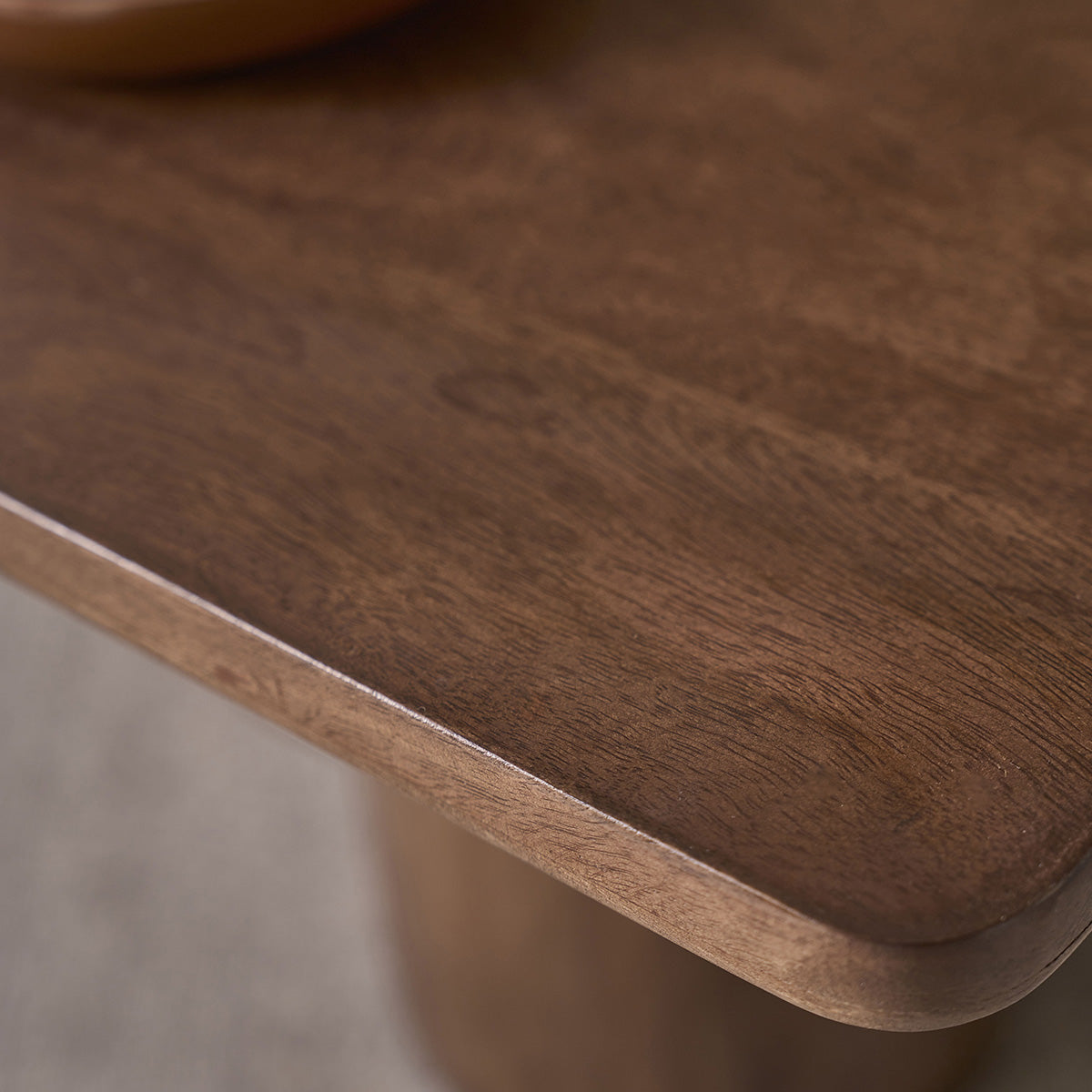 CLEO - Couchtisch aus massivem braunem Mangoholz, 120 cm