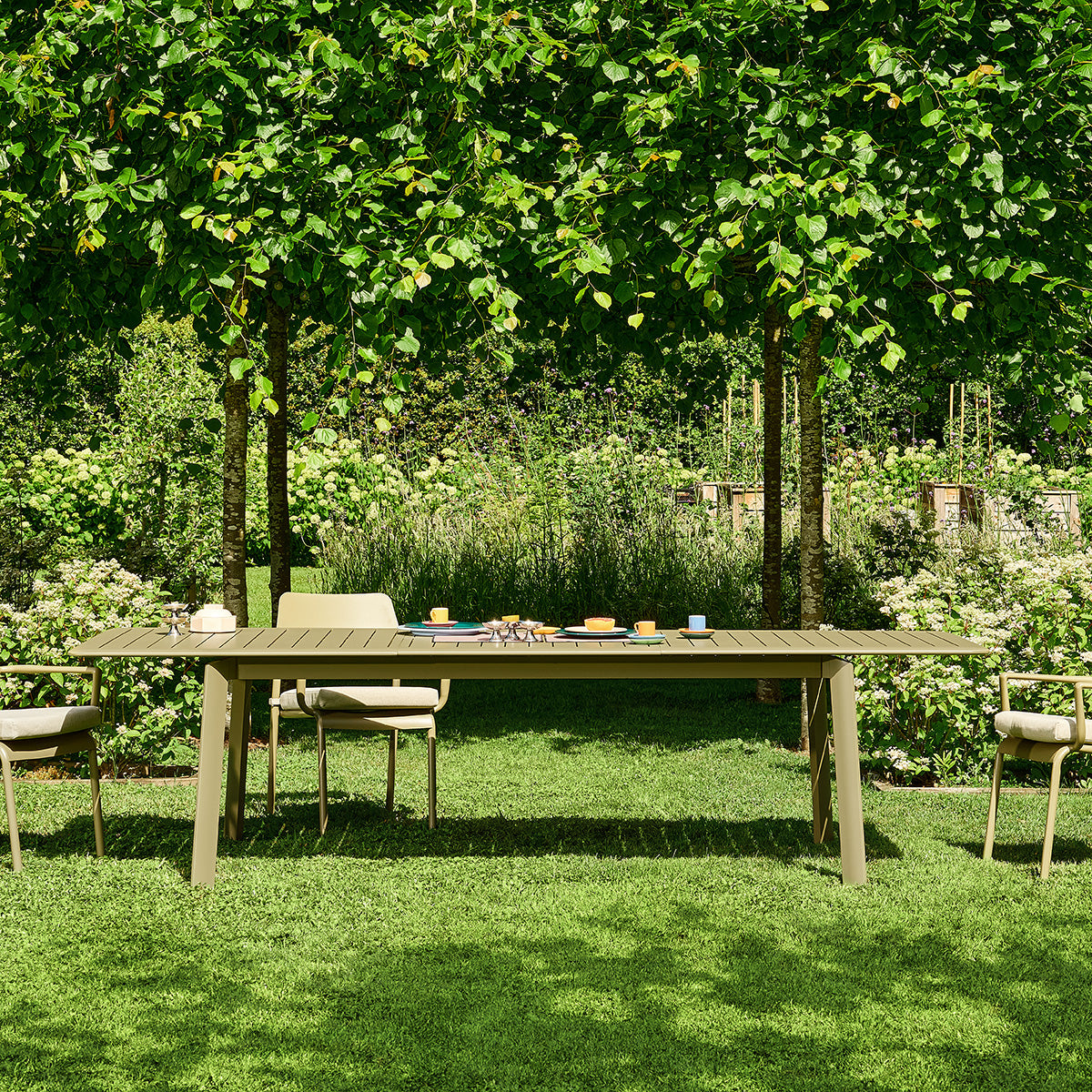 SARO - Ausziehbarer Gartentisch aus Aluminium