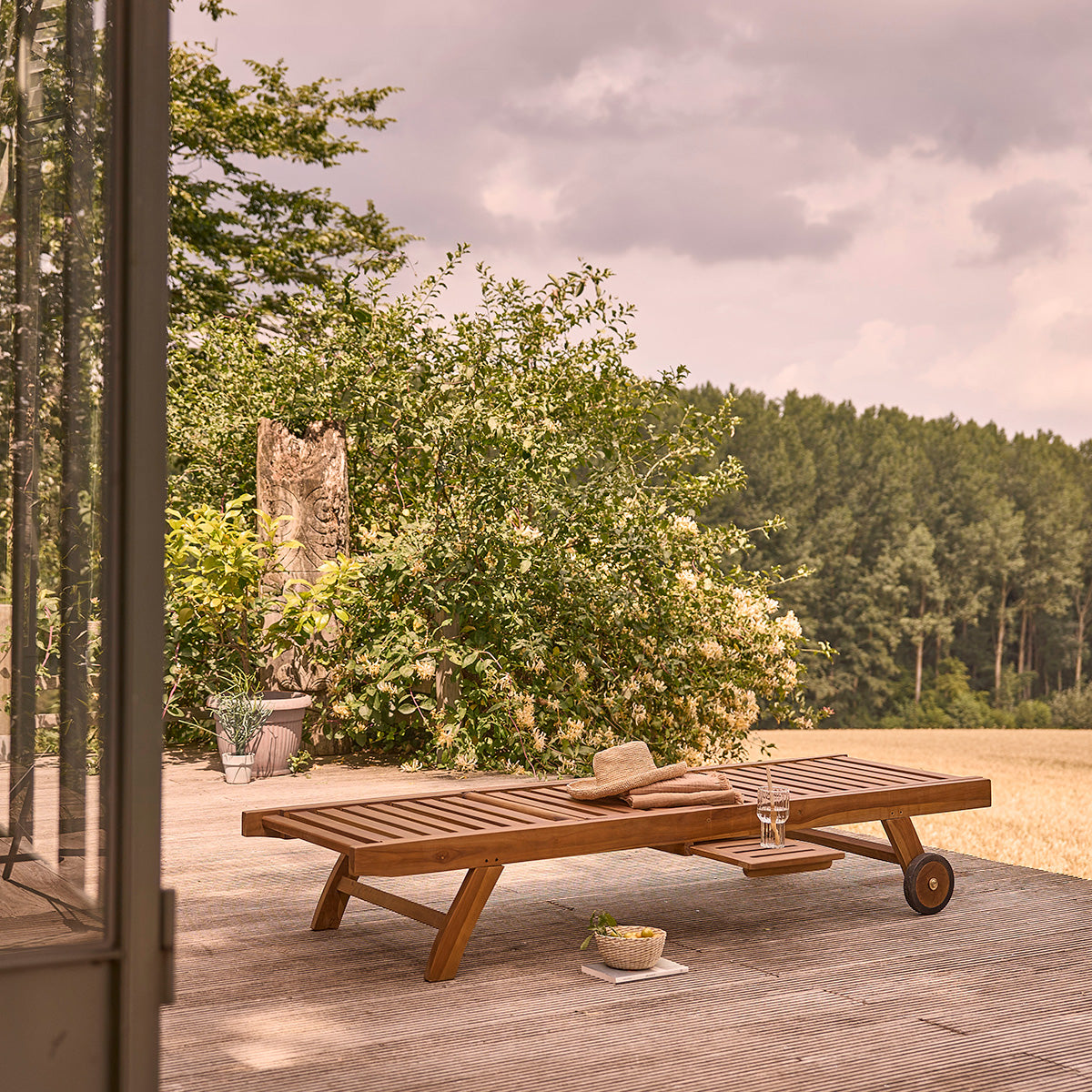 BALI - Sonnenliege aus massivem, geöltem Teakholz