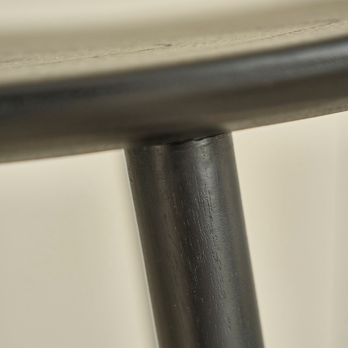 AMBRE - Hocker aus massivem Teakholz schwarz 75 cm