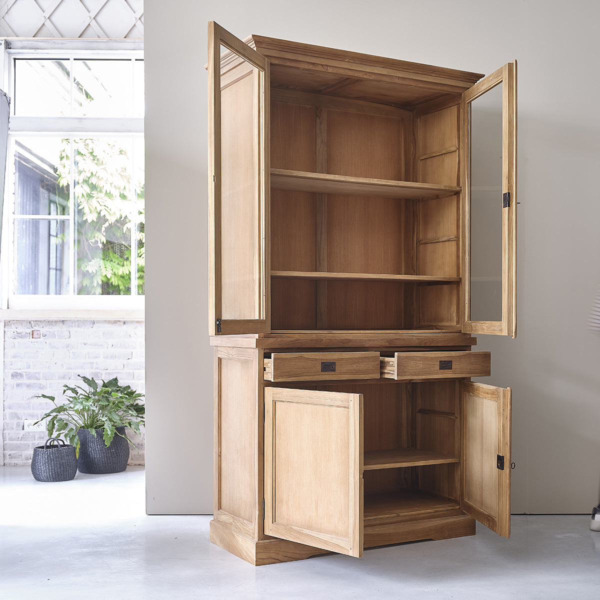 BOSTON - Geschirrschrank aus massivem Teakholz 120 cm