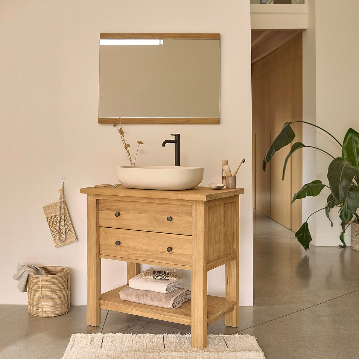 NAHELE - Waschtischunterschrank aus massivem recyceltem Teakholz 82 cm