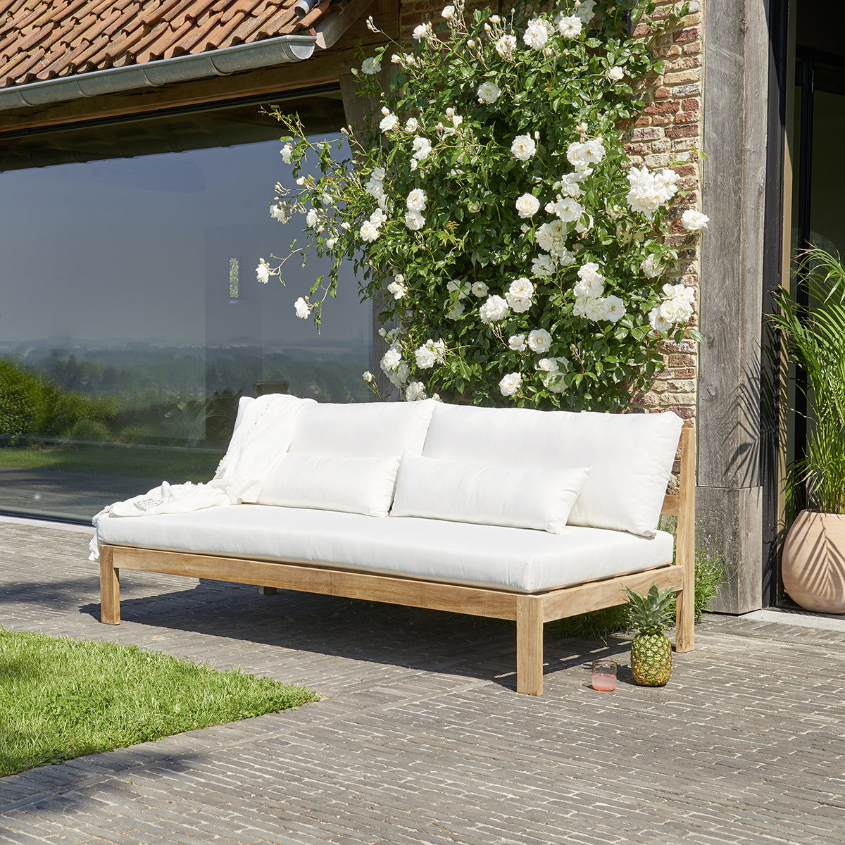 PALMA - Gartensofa aus massivem Teakholz weiß 3-Sitzer