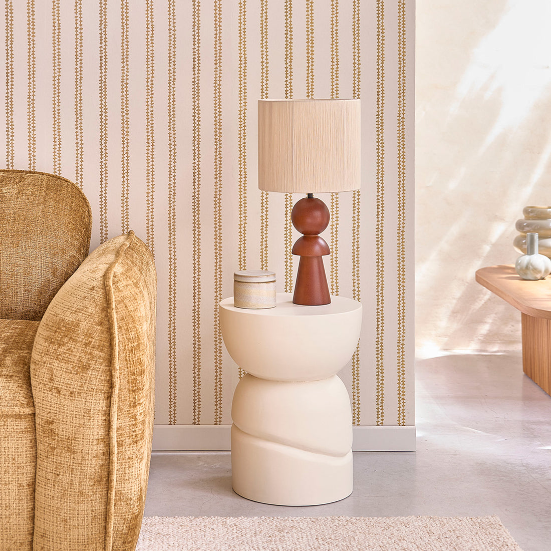 ORION - Beistelltisch aus massivem Mangoholz in Betoneffekt