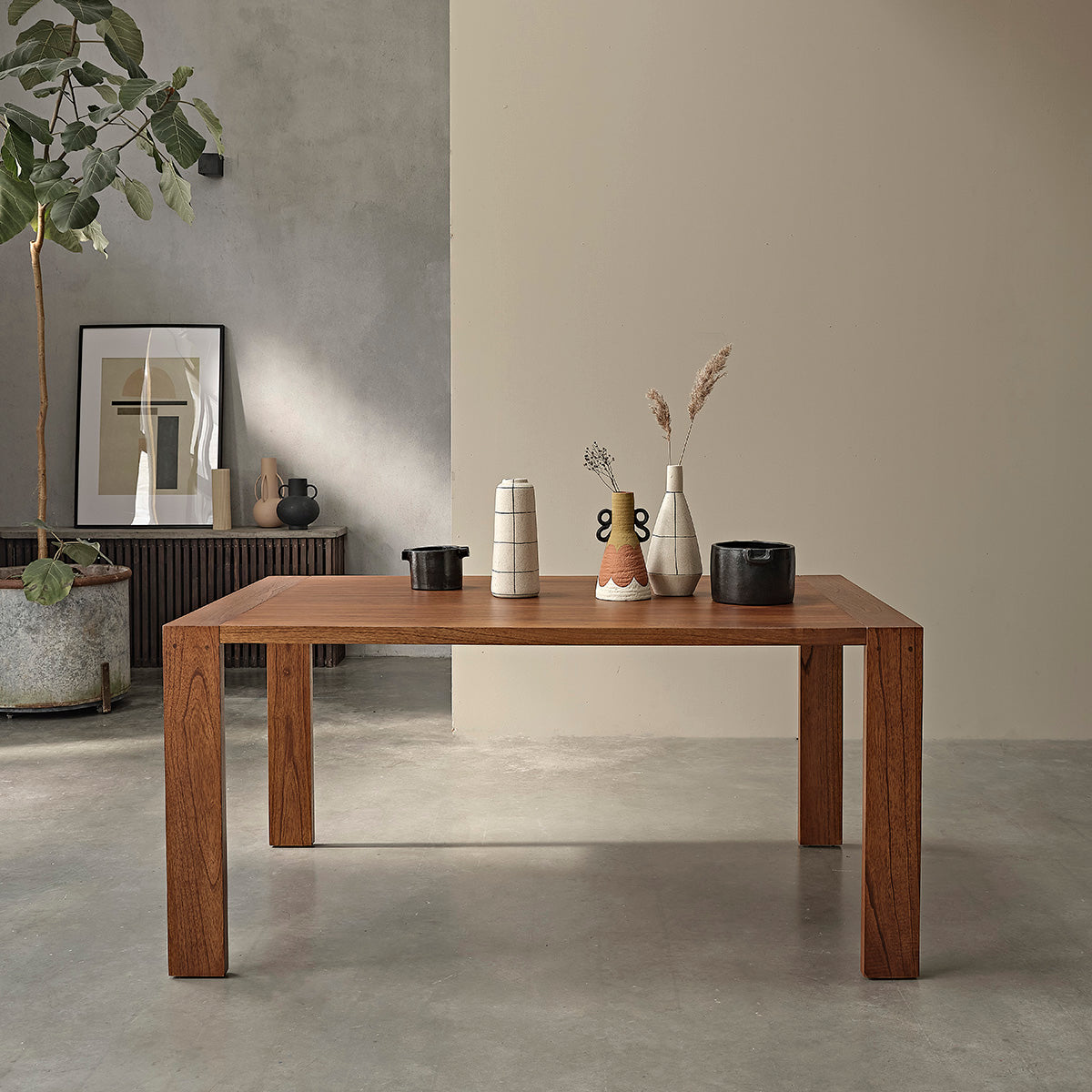 MILO - Tisch aus massivem Mindi in Walnuss-Finish 6 pers.