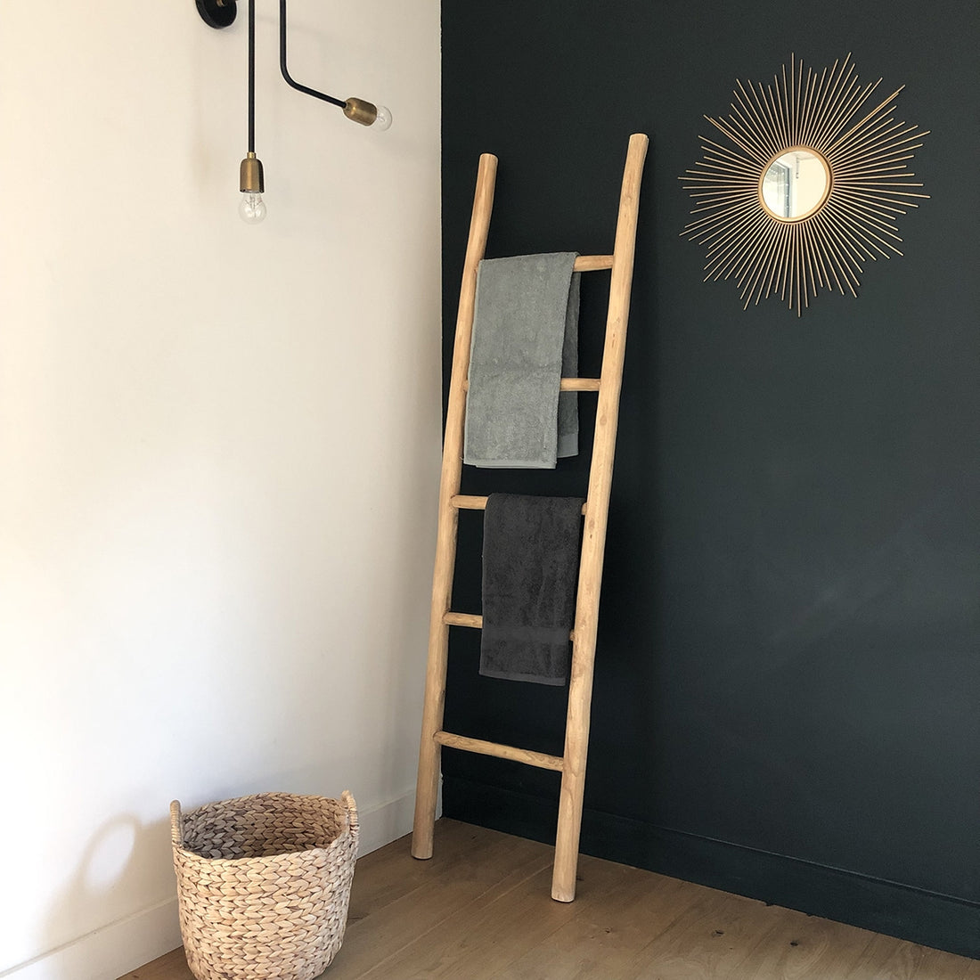 CLARA - Handtuchhalter-Leiter aus massivem Teakholz 170 cm