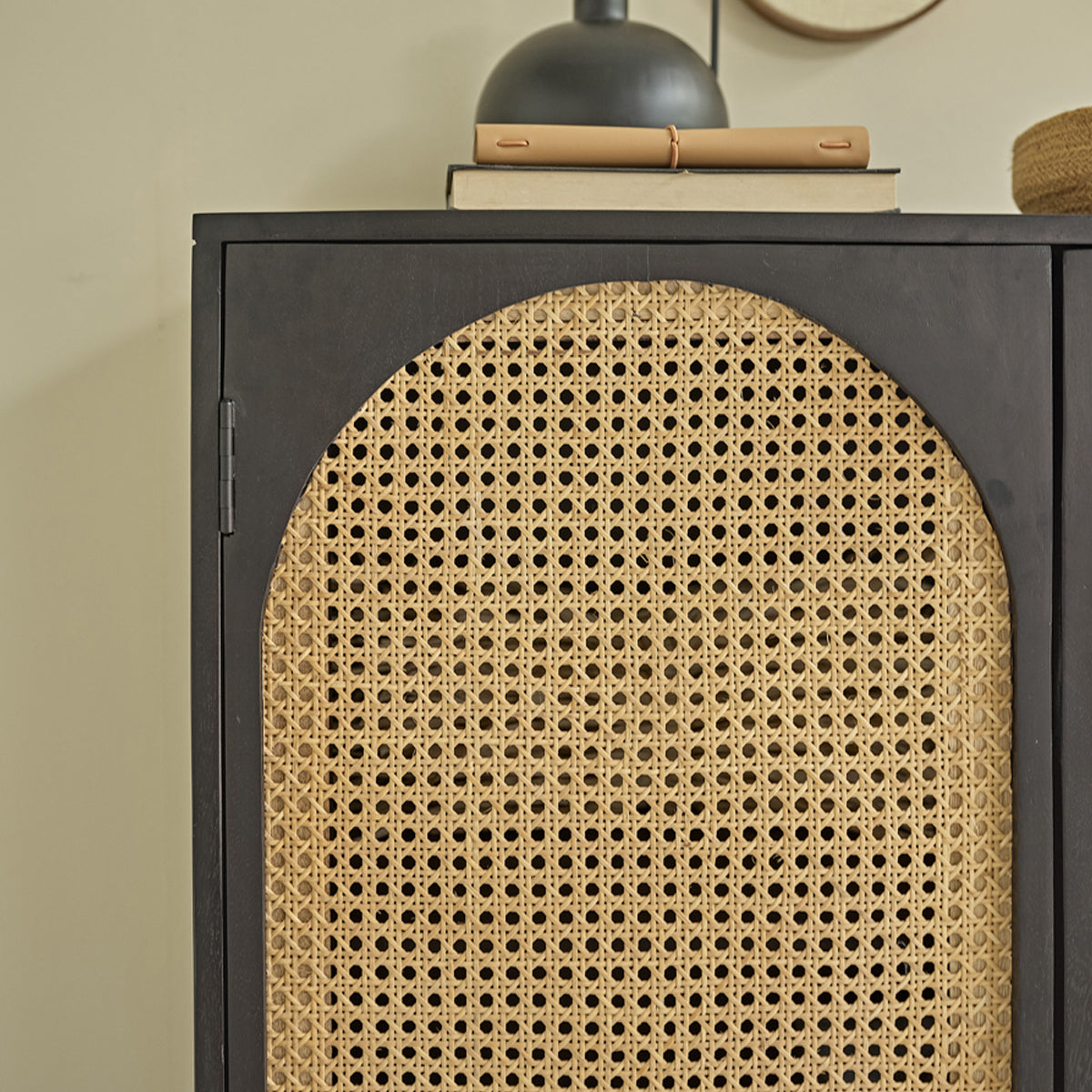 ZULMA - Schrank aus massivem Mangoholz und Rohrgeflecht 90 cm