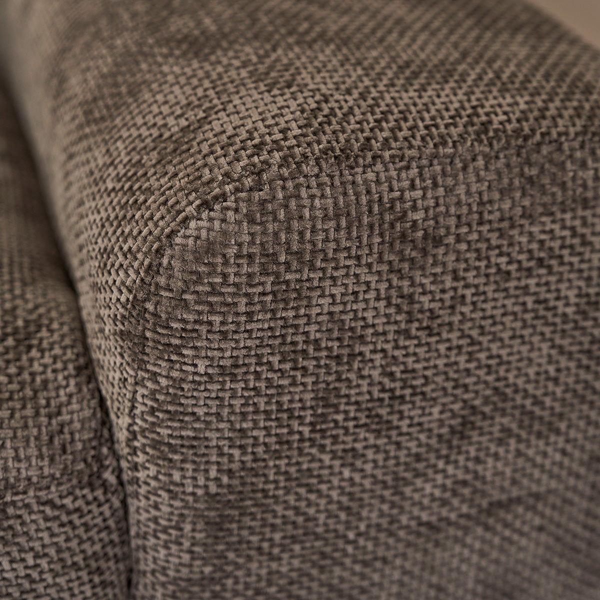 ALPHONSE - Gerades 4-Sitzer-Sofa aus gewebtem Samt in mokka