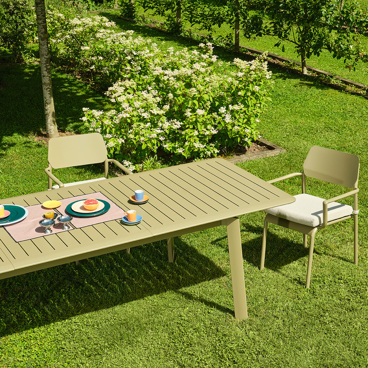 SARO - Ausziehbarer Gartentisch aus Aluminium