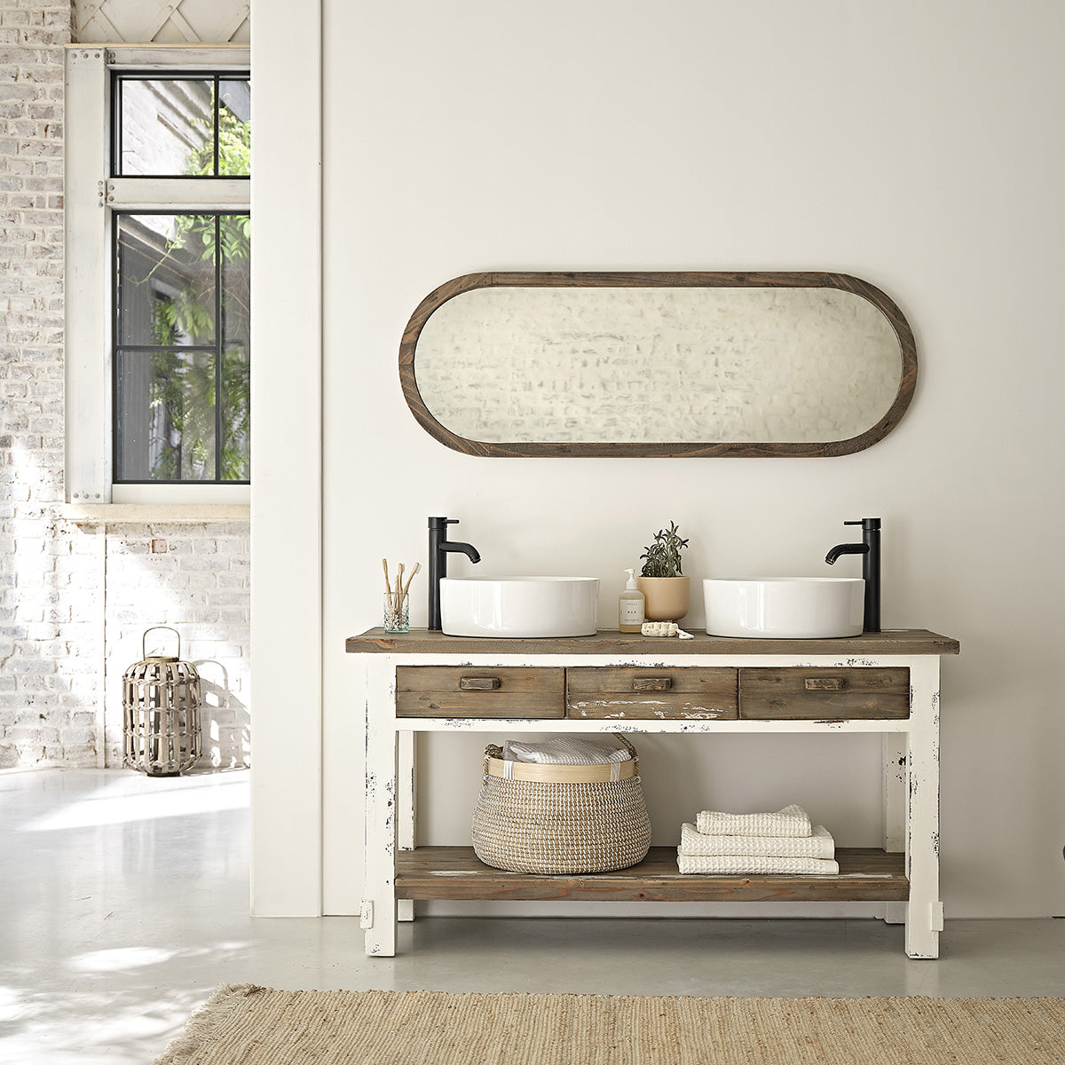 SEZANNE - Spiegel aus massivem recyceltem Holz oval 140x50 cm