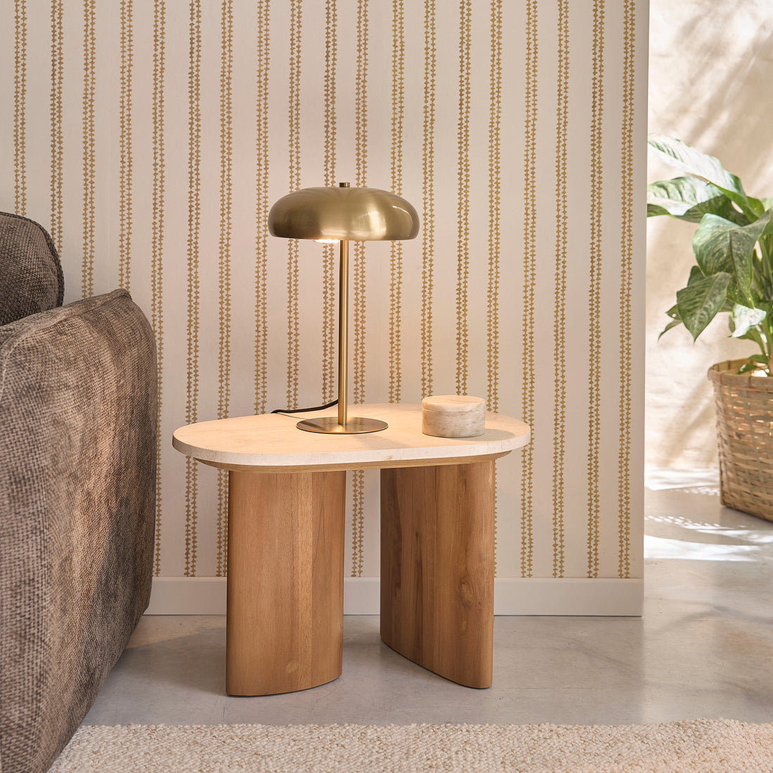 CALMA - Beistelltisch aus massivem Teakholz und organischem Marmor