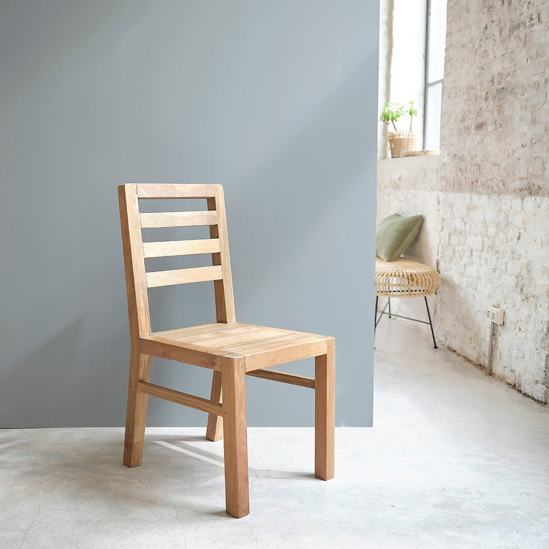 CARGO - Stuhl aus massivem, recyceltem Teakholz