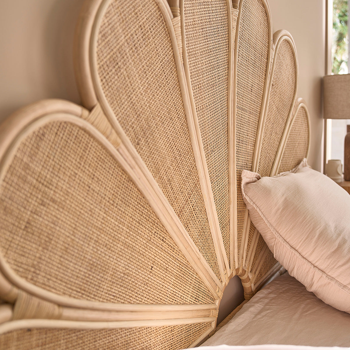 ROMY - Kopfteil aus Rattan und mit Rohrgeflecht 160 cm