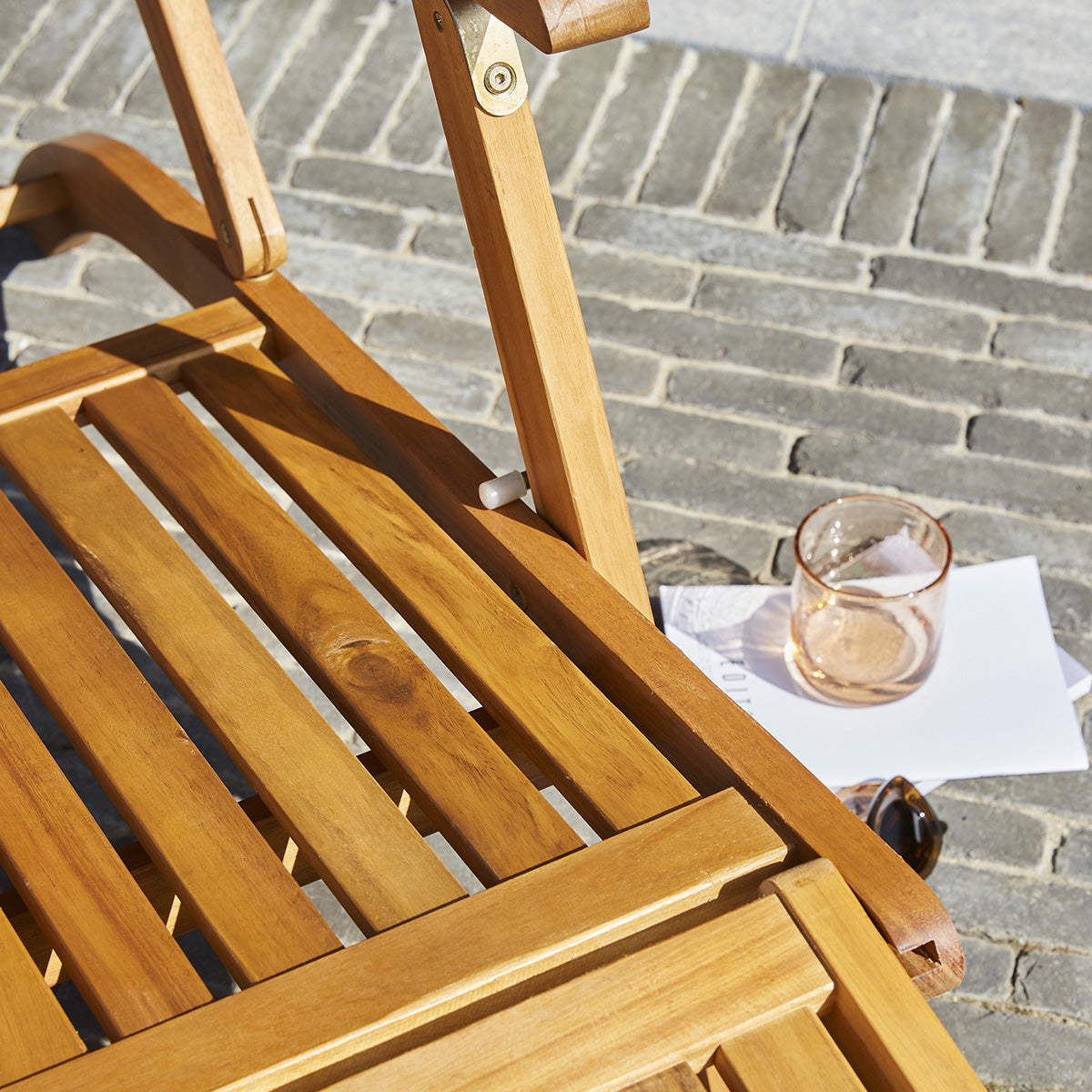 HANOÏ - Liegestuhl aus massivem Akazienholz (Satz von 2)