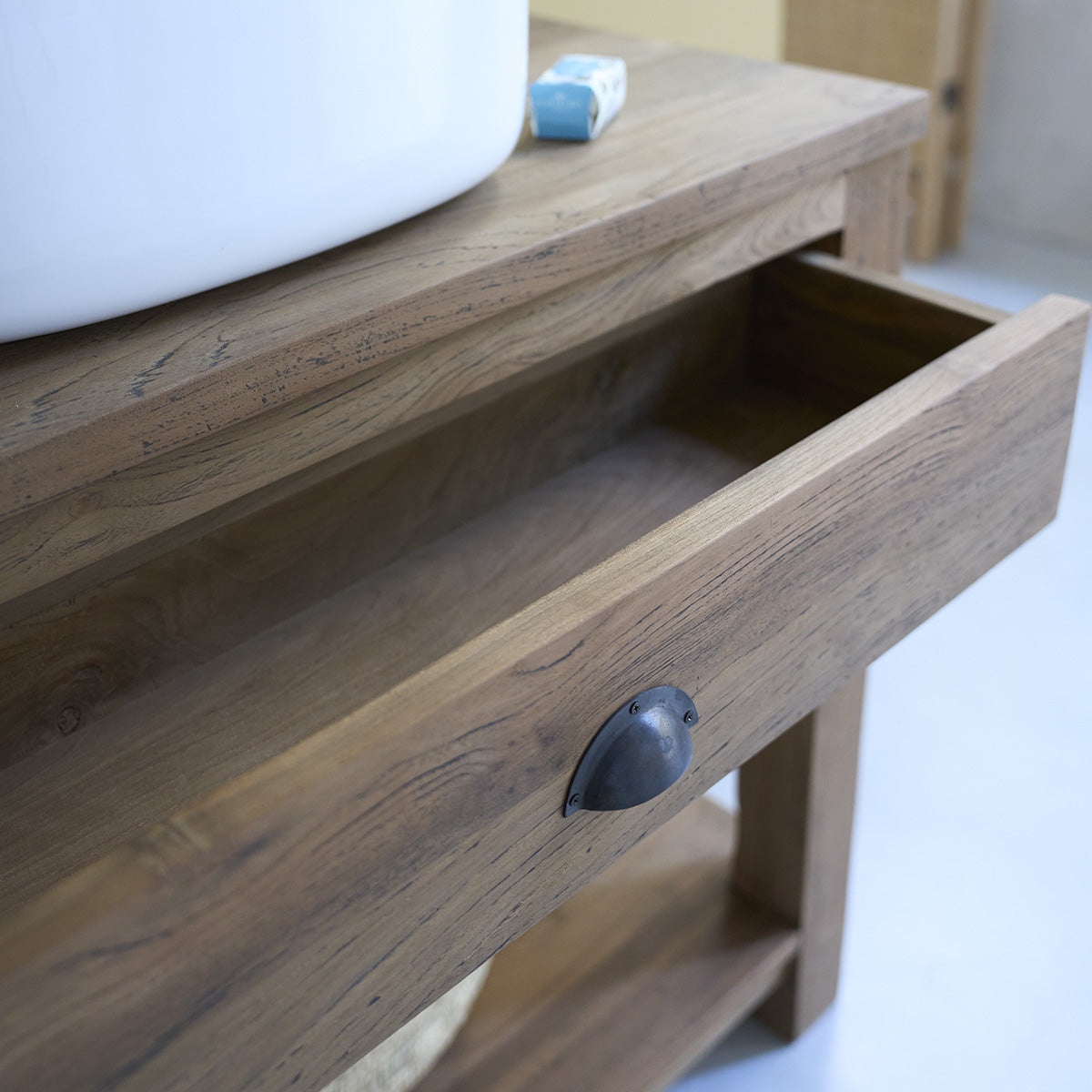 AUSTIN - Waschtischunterschrank aus recyceltem Teakholz 90 cm