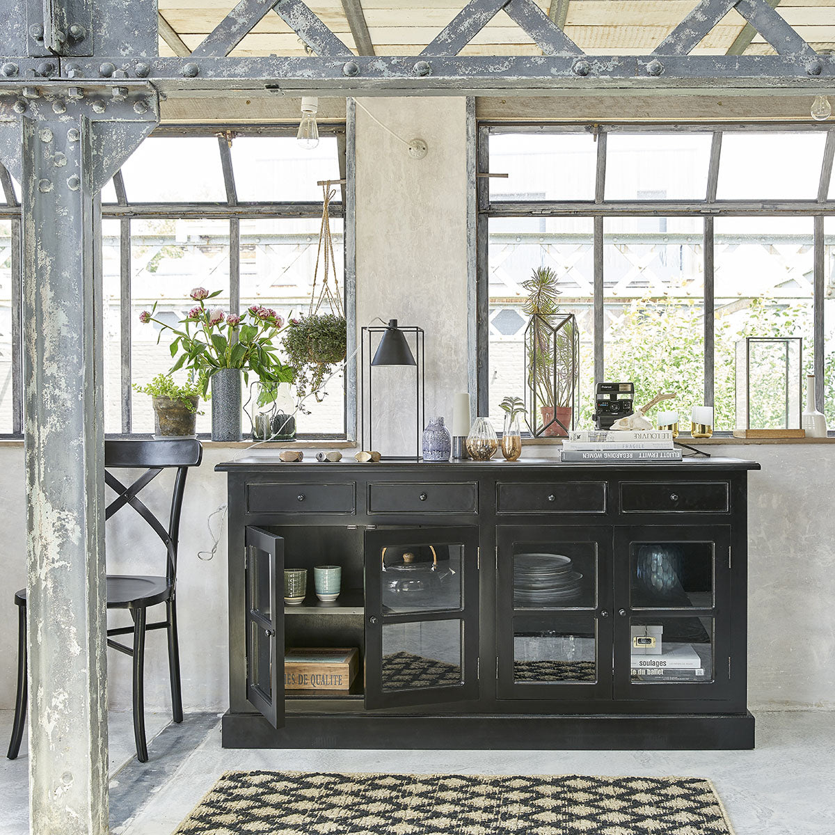 SOHO - Sideboard aus massivem Mahagoni 160 cm