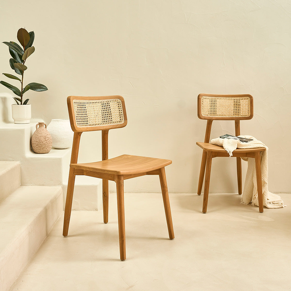 SIXTINE - 2er-Set Stühle aus massivem Teakholz und Rohrgeflecht