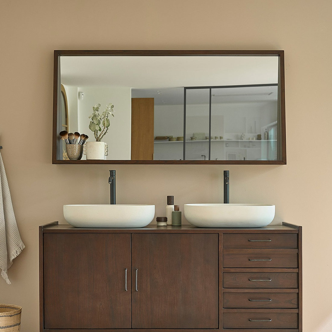 VINTAGE - Spiegel aus massivem Mindi 135x67 cm